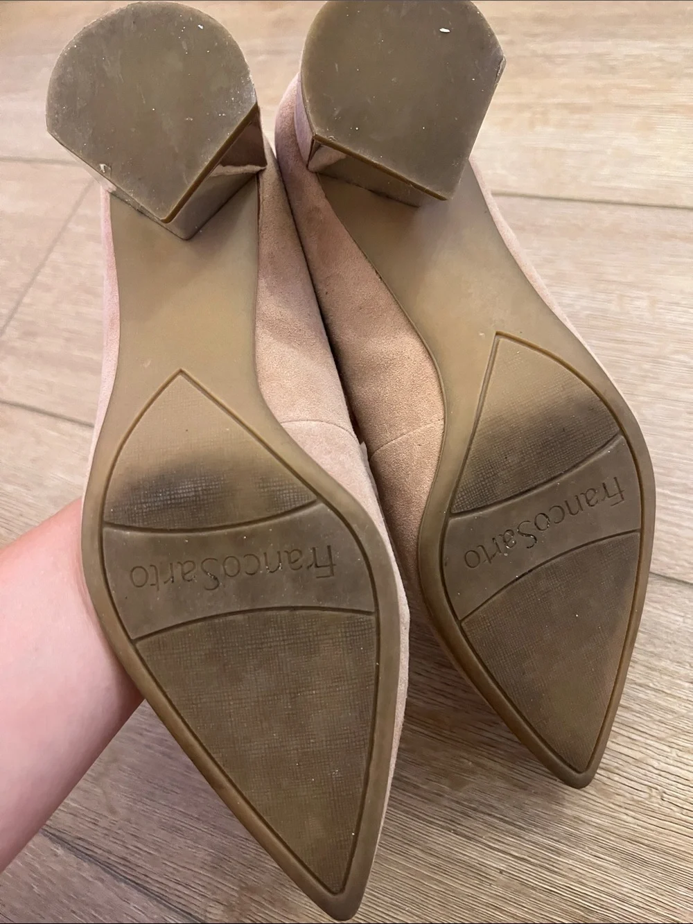 Franco Darto L-Global Toffee Nude Suede Point Toe Pumps 6
